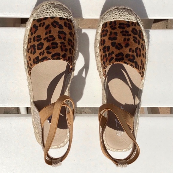 Leopard Espadrilles - Picture 3 of 4